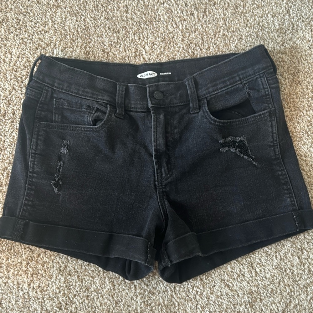 Black ripped size 6 old navy shorts